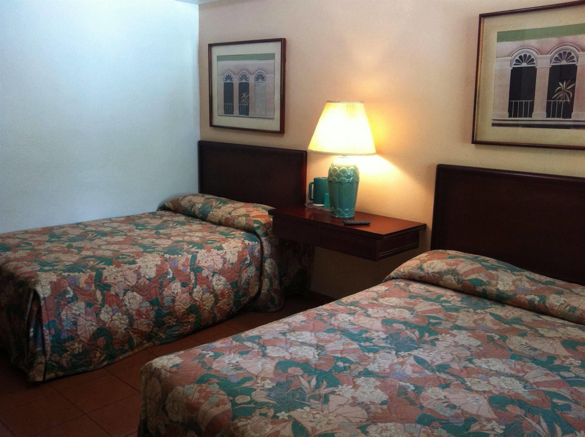 Hotel Iberia - Σαν Χουάν Εξωτερικό φωτογραφία